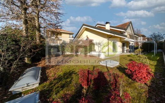 Villa unifamiliare via Adige 21, Centro, Concorezzo
