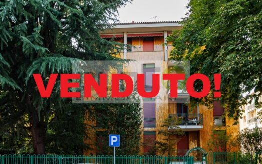 Trilocale via Giuseppe Verdi 16, Centro, Concorezzo